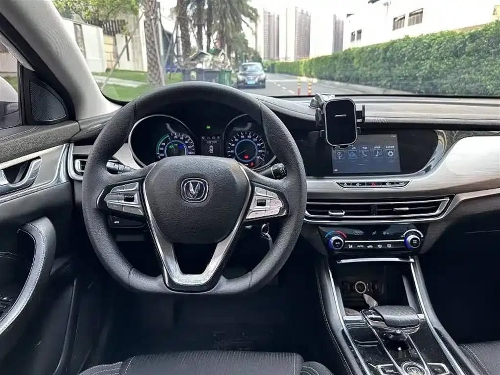 Changan Eado New Energy 2019 EV460 Smart Edition — миниатюра 12