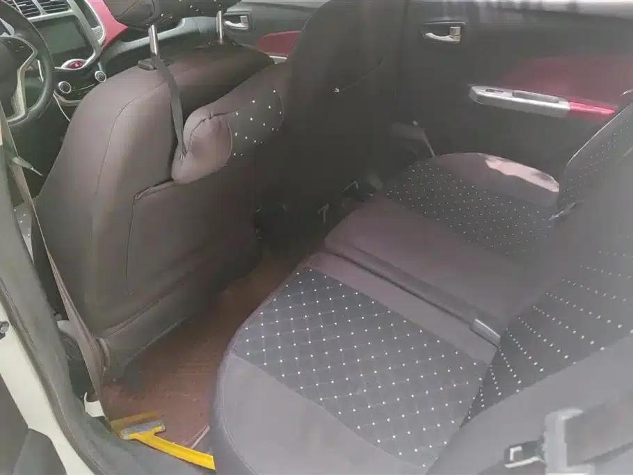 Benben 2014 1.4L IMT Premium Edition — миниатюра 10