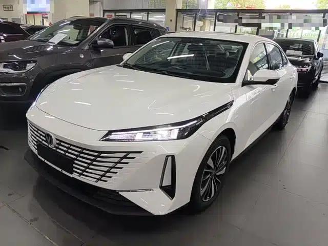Changan Eado PHEV 2025 Smart Blue Whale 145KM Battleship Edition