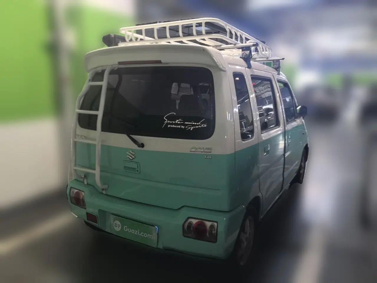 Suzuki Wagon R 2010 e 1.4L Manual ES Economy Model — миниатюра 6