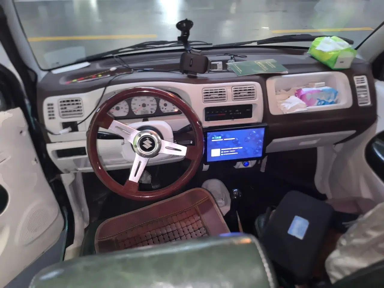 Suzuki Wagon R 2010 e 1.4L Manual ES Economy Model — миниатюра 9