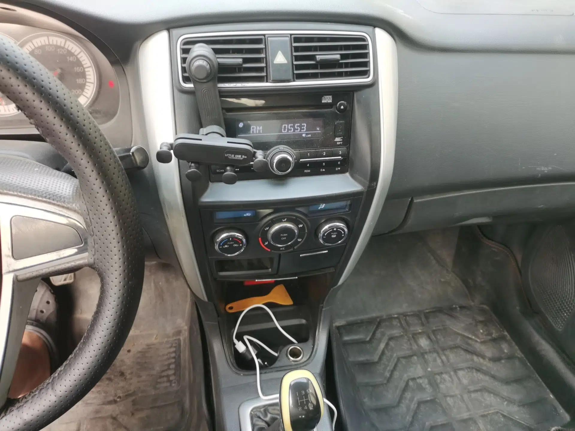 Suzuki Liana A6 2015 Hatchback 1.4L Manual Enjoyment Model — миниатюра 13