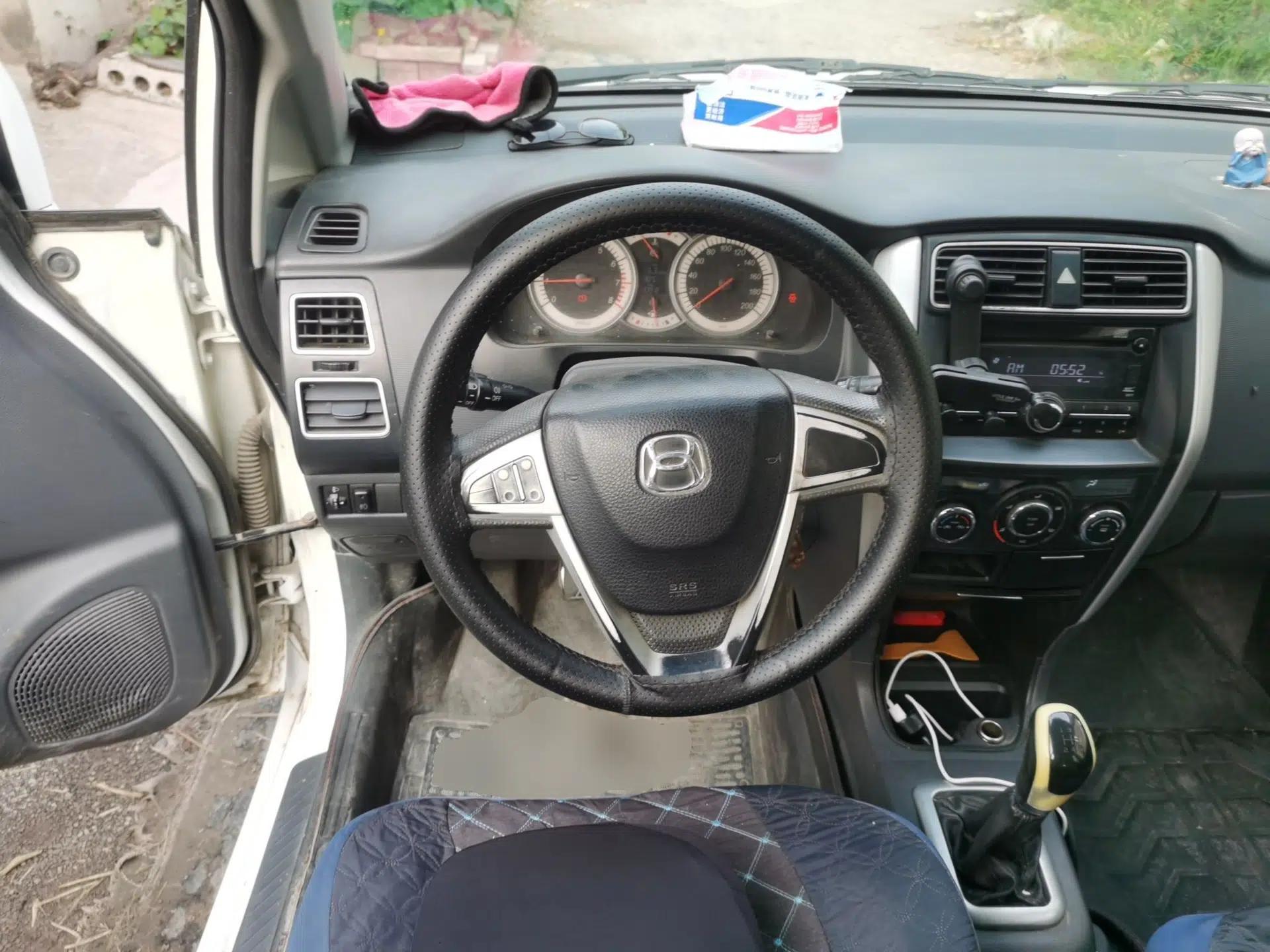 Suzuki Liana A6 2015 Hatchback 1.4L Manual Enjoyment Model — миниатюра 10