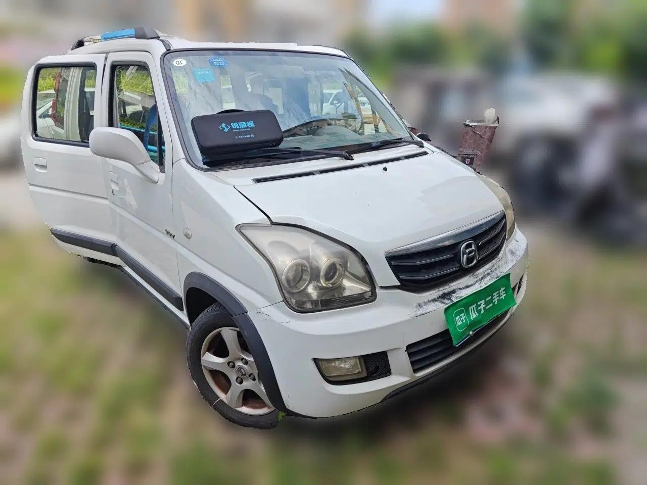 Suzuki Wagon R X5 2013 Cruise Edition 1.4L VVT Luxury Model China IV Standard — миниатюра 3