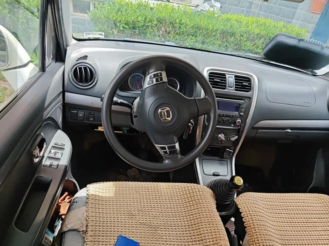 Suzuki Wagon R X5 2013 Cruise Edition 1.4L VVT Luxury Model China IV Standard — миниатюра 10
