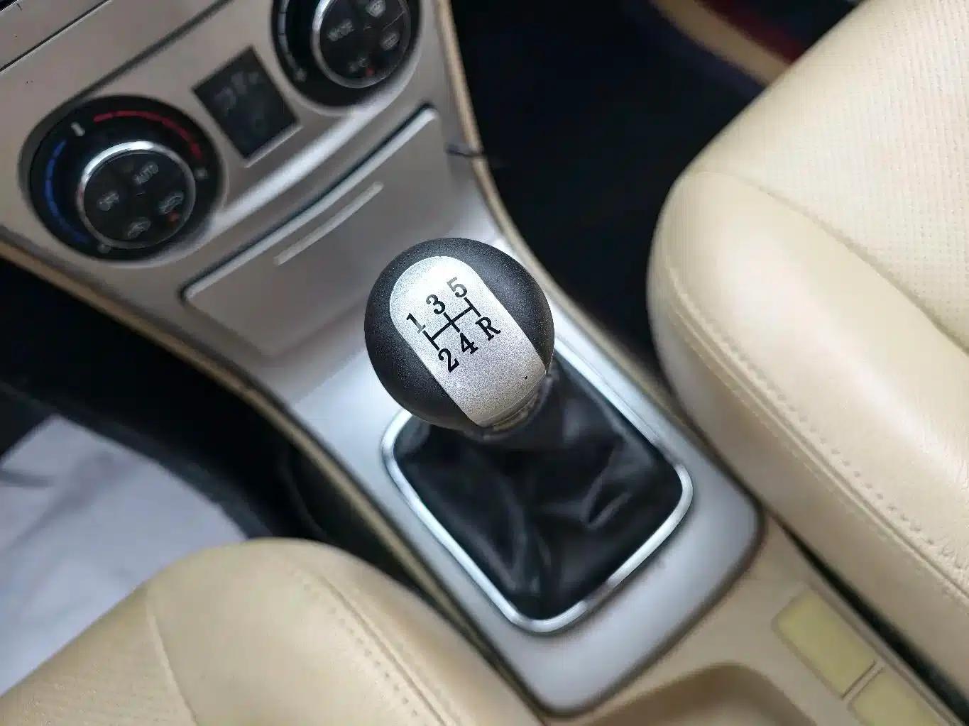 Great Wall C30 2012 1.5L Manual Comfort Model — миниатюра 17
