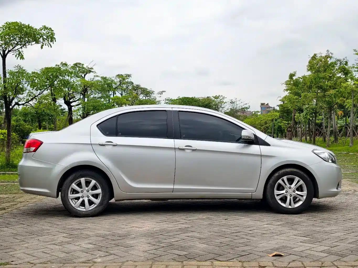 Great Wall C30 2012 1.5L Manual Comfort Model — миниатюра 4