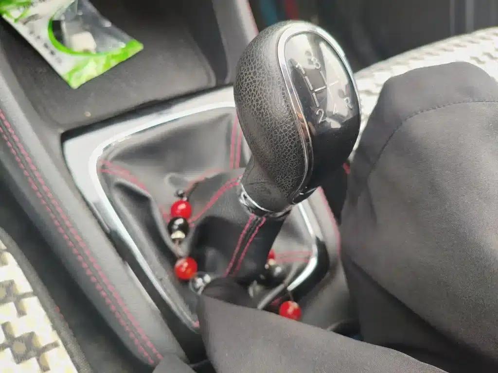 Changan Oushang A800 2017 1.6L Manual Comfort Model — миниатюра 7