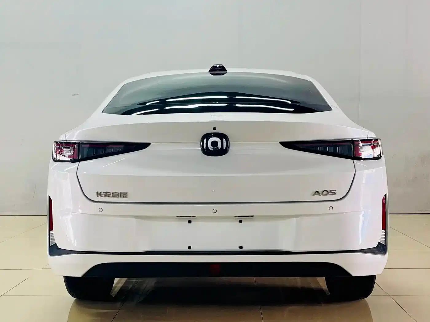 Changan Qiyuan A05 2024 Model - Truly Delicious Edition 145 Leading Type — миниатюра 7