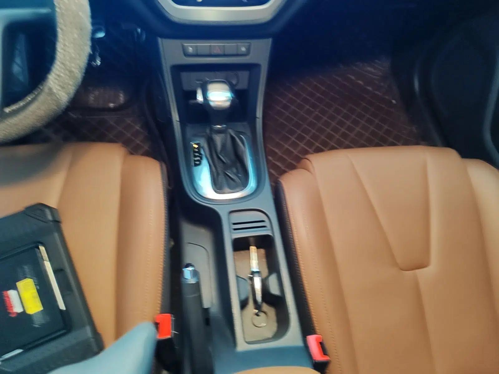 MG GT 2016 1.4TGI TST Dual-Clutch Luxury Edition — миниатюра 16