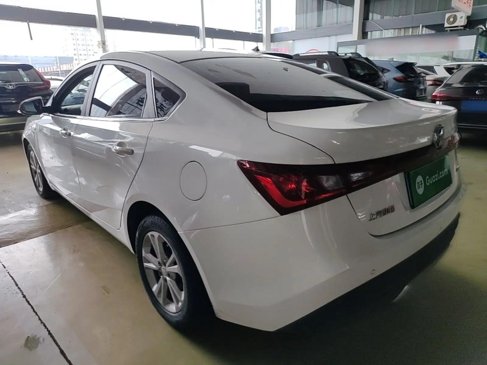MG GT 2016 1.4TGI TST Dual-Clutch Luxury Edition — миниатюра 4