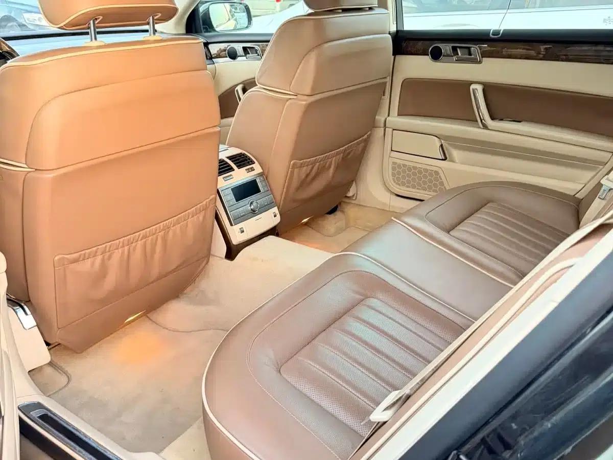 Phaeton 2011 3.6L V6 5-seater Extended Individual Edition — миниатюра 9