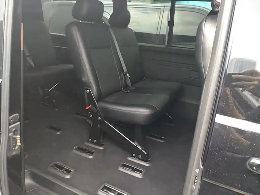 Caravelle 2019 2.0TSI 4WD Comfort Edition 7-Seater — миниатюра 17