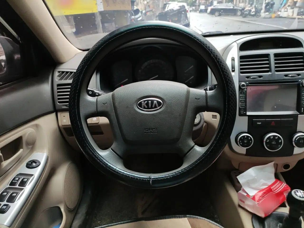 Kia Cerato 2012 1.6L MT GL — миниатюра 10