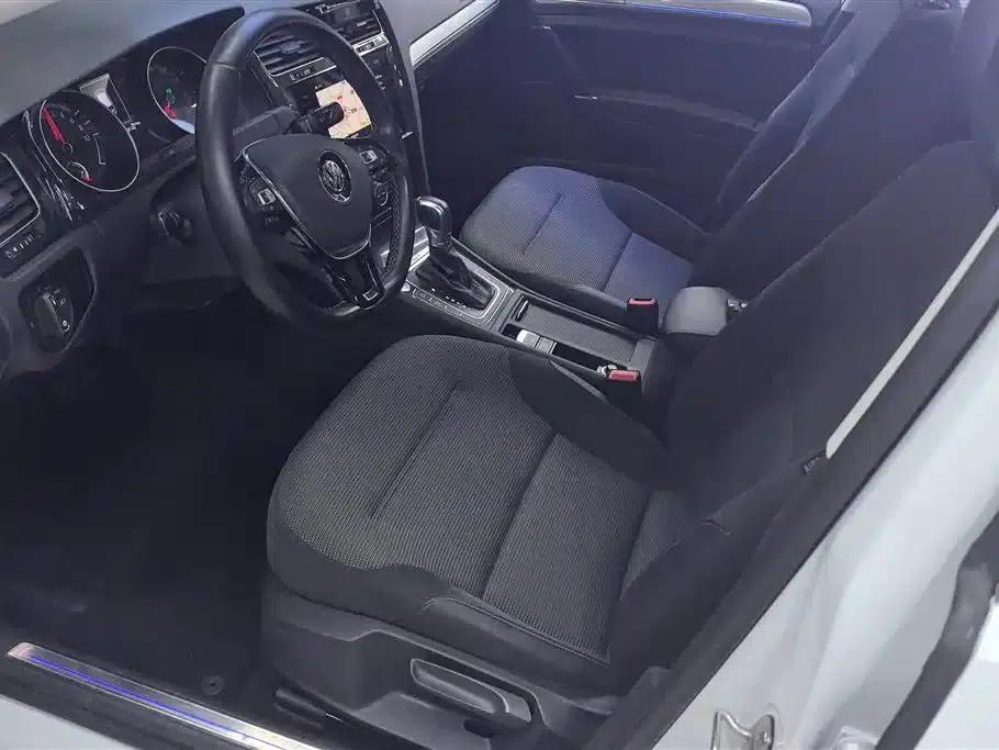 2020 Golf EV — миниатюра 9