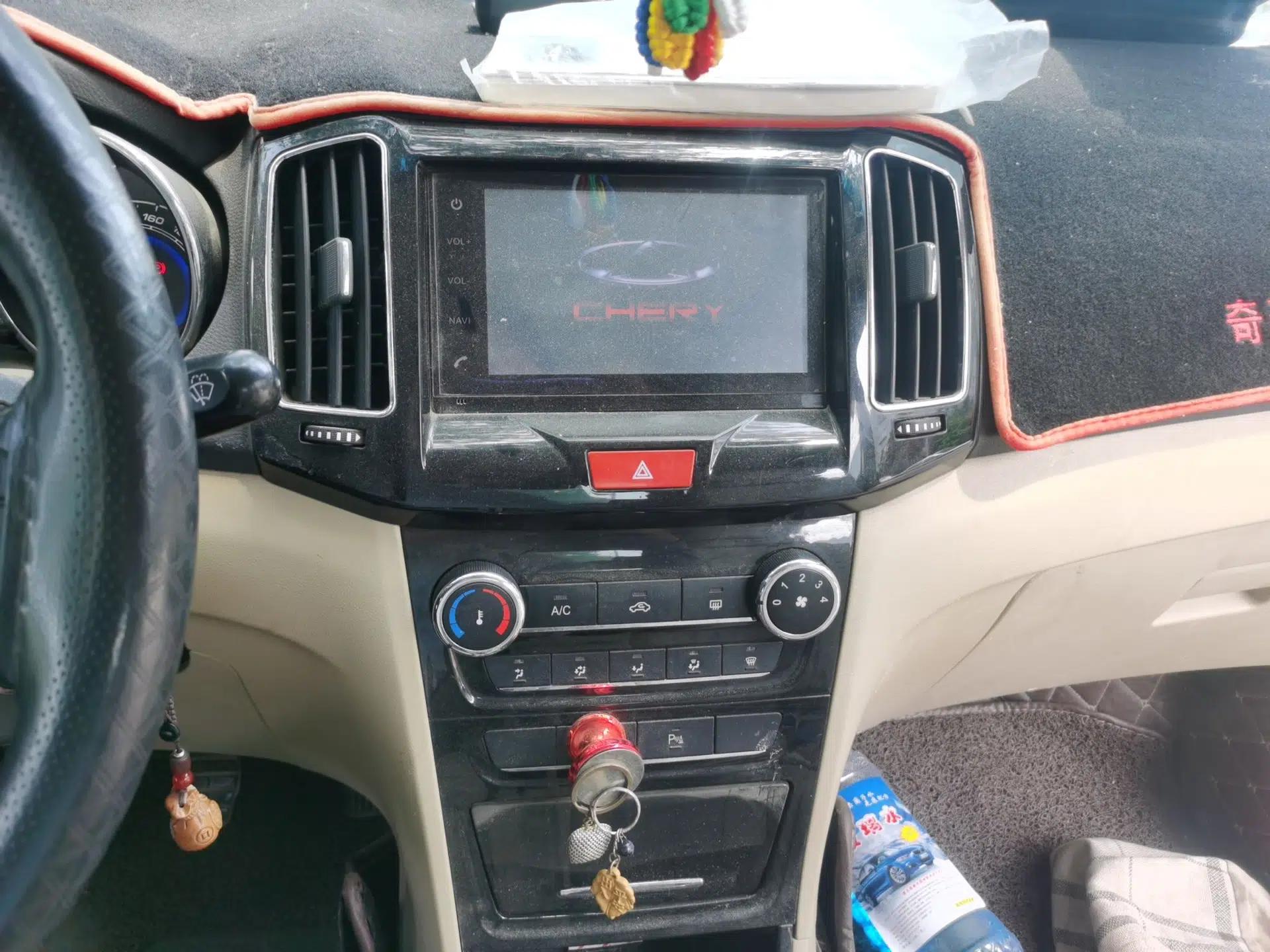 Chery E3 2015 1.5L Manual ZhiShang Model — миниатюра 13