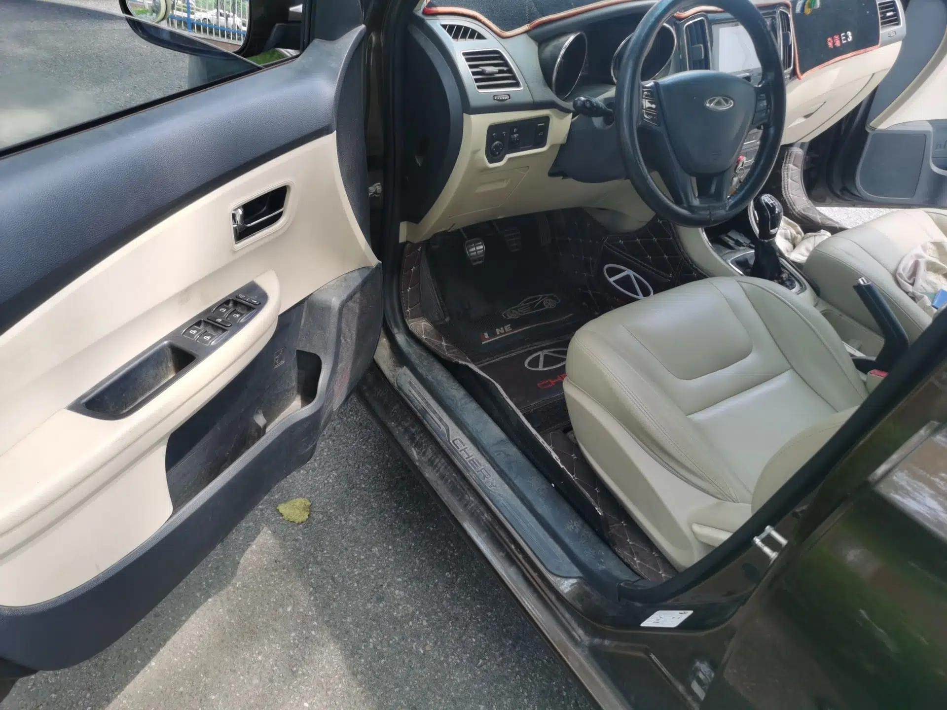 Chery E3 2015 1.5L Manual ZhiShang Model — миниатюра 16