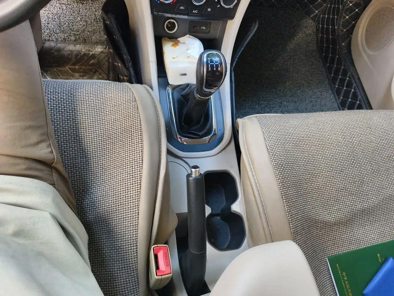 Chery Arrizo 3 2015 1.5L Manual - Powerful Version — миниатюра 14