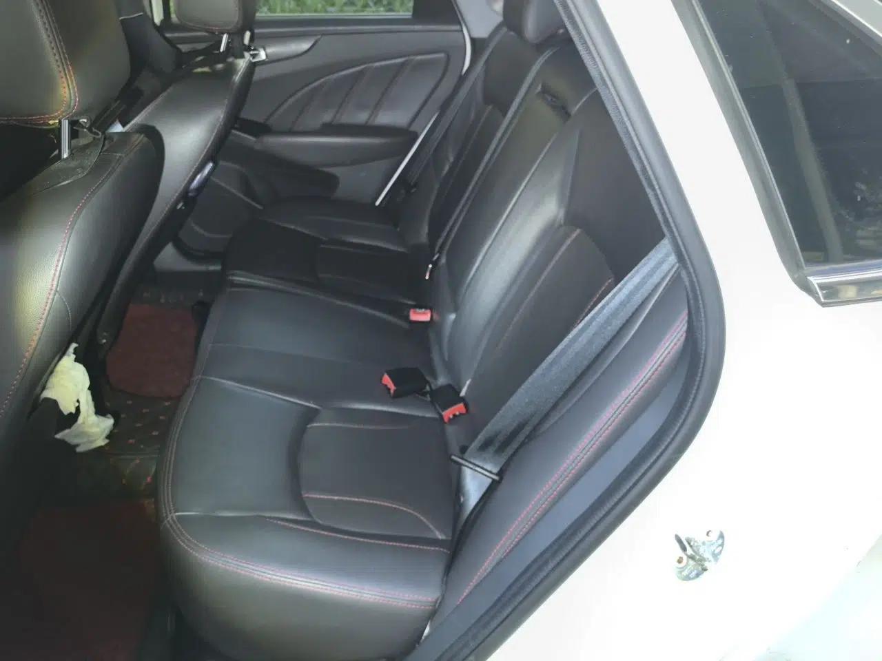 Chery Arrizo 7 2016 1.5T Manual ZhiShang Edition — миниатюра 17