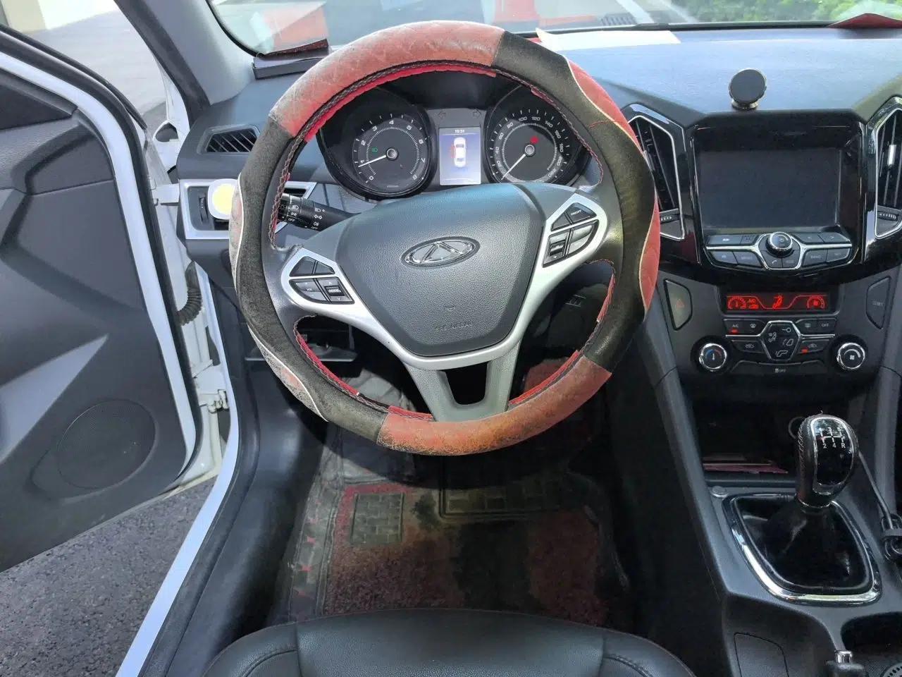Chery Arrizo 7 2016 1.5T Manual ZhiShang Edition — миниатюра 10