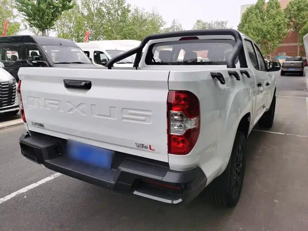 2026 Starship L 2.0T Diesel Automatic 4WD Luxury Long Box — миниатюра 5