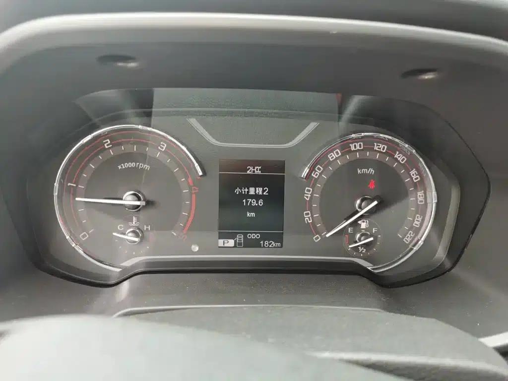 2026 Starship L 2.0T Diesel Automatic 4WD Luxury Long Box — миниатюра 8