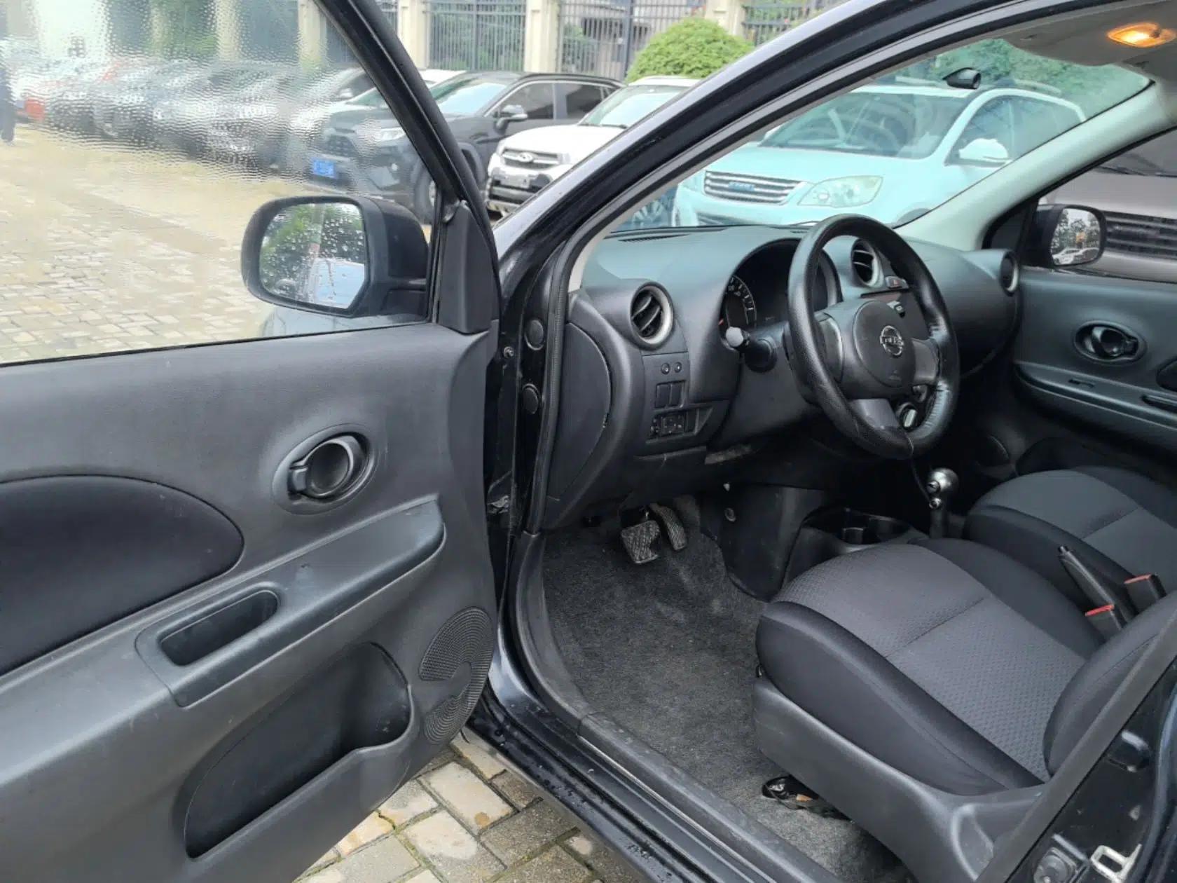 Nissan March 2010 1.5L Automatic Easy-Style Version — миниатюра 18