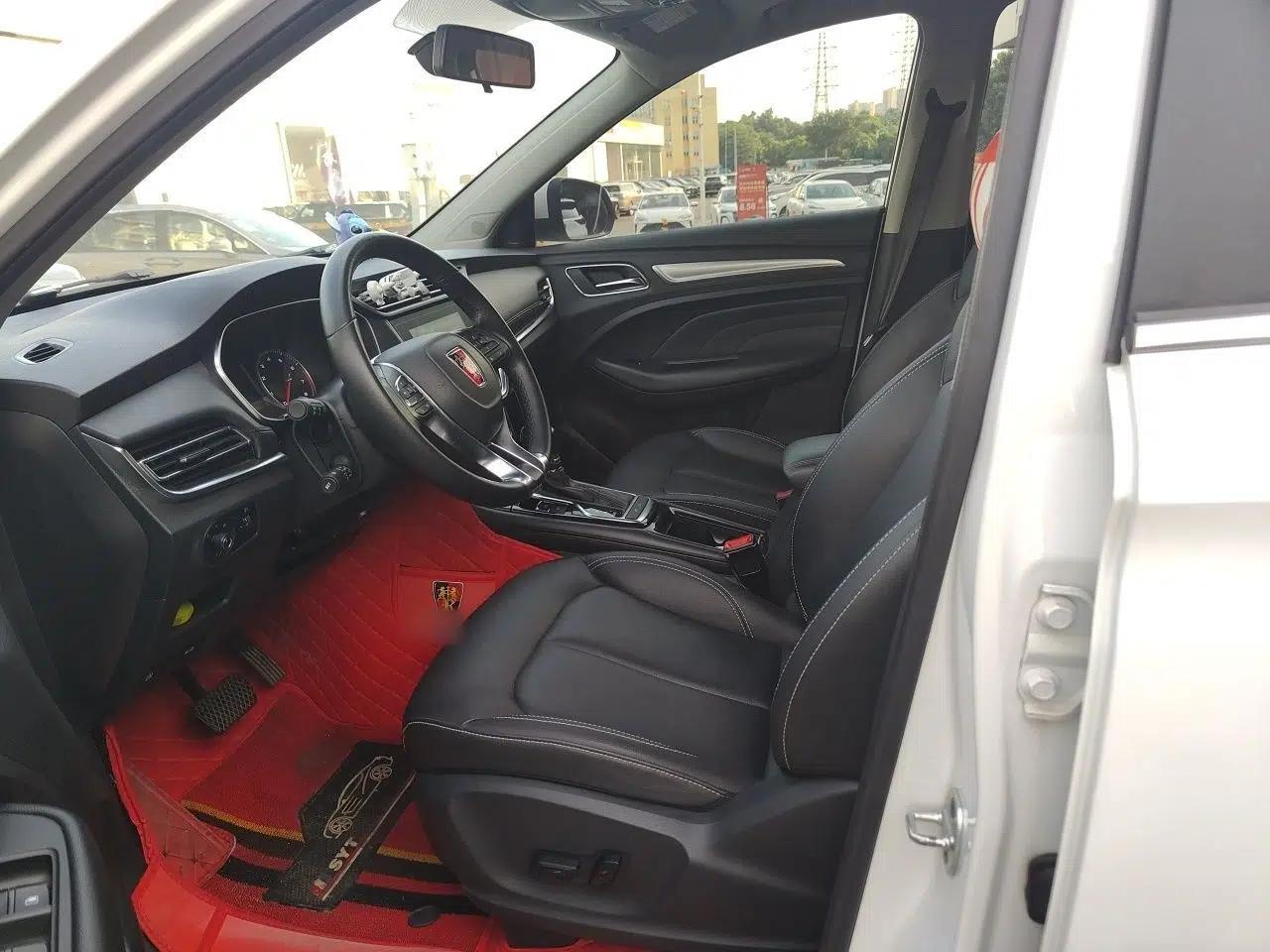 Roewe RX3 2018 1.6L CVT Internet Smart Edition — миниатюра 15