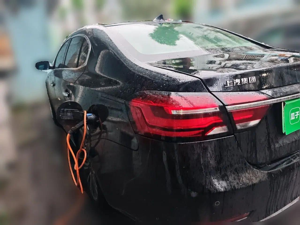 Roewe e950 2017 50T Hybrid Connected Executive Edition — миниатюра 4