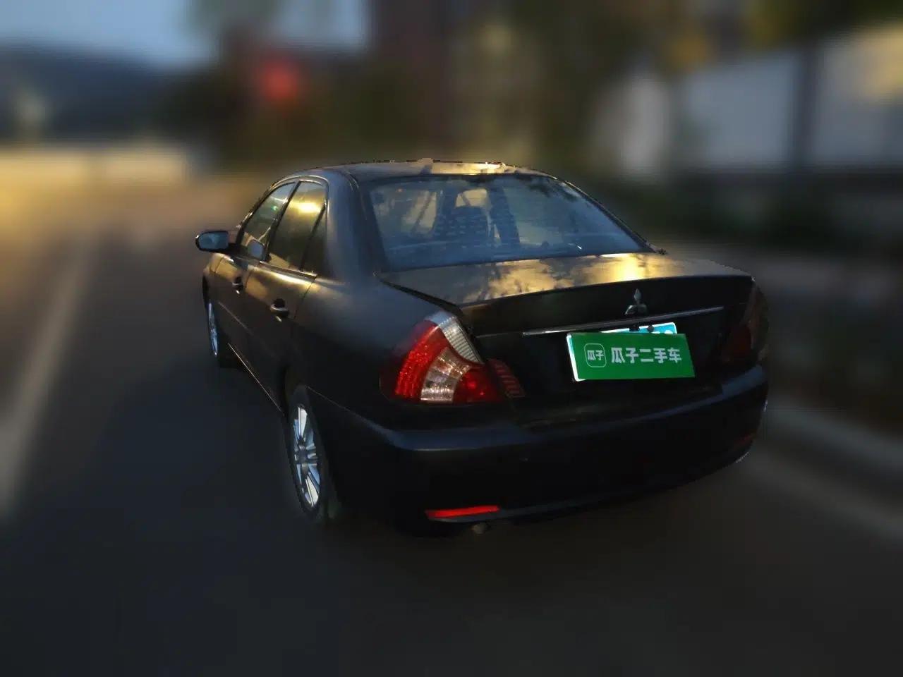 Mitsubishi LANCER 2012 1.6L Manual Comfort Edition SEi — миниатюра 4