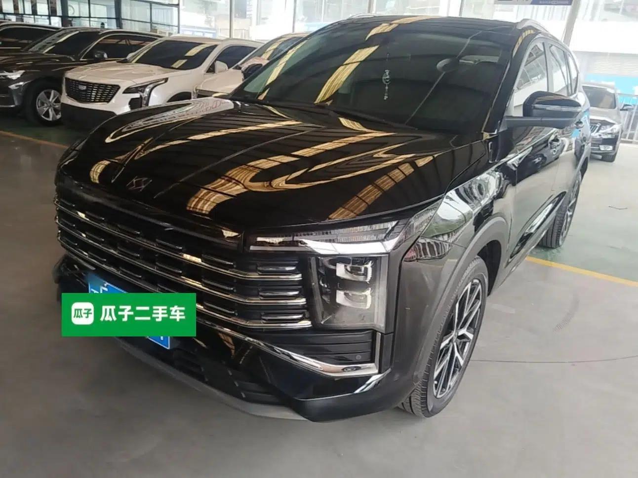 SOL X8 PLUS 2023 1.5 TGDI DCT Smart Edition 7-Seater — миниатюра 1