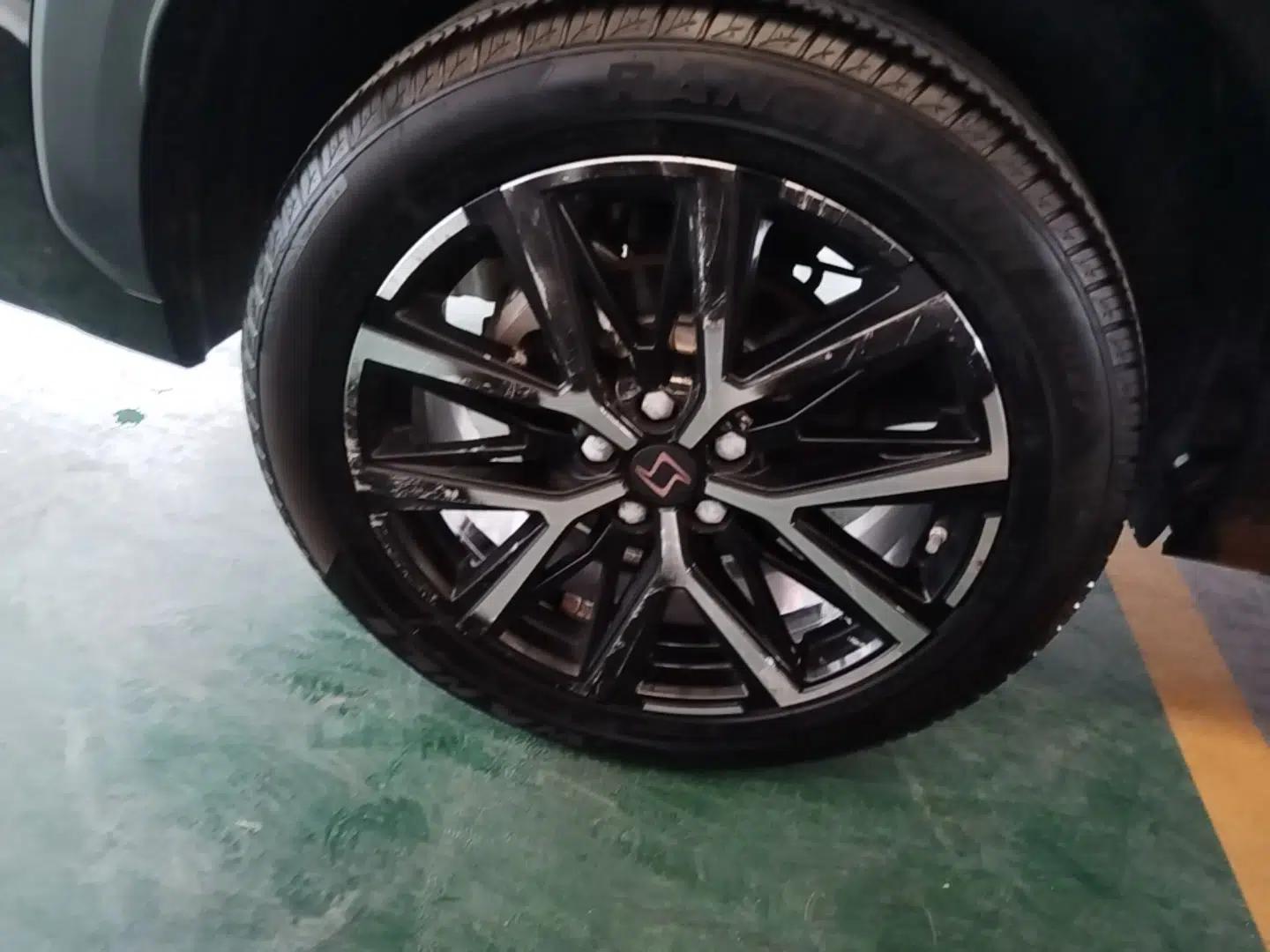 SOL X8 PLUS 2023 1.5 TGDI DCT Smart Edition 7-Seater — миниатюра 11