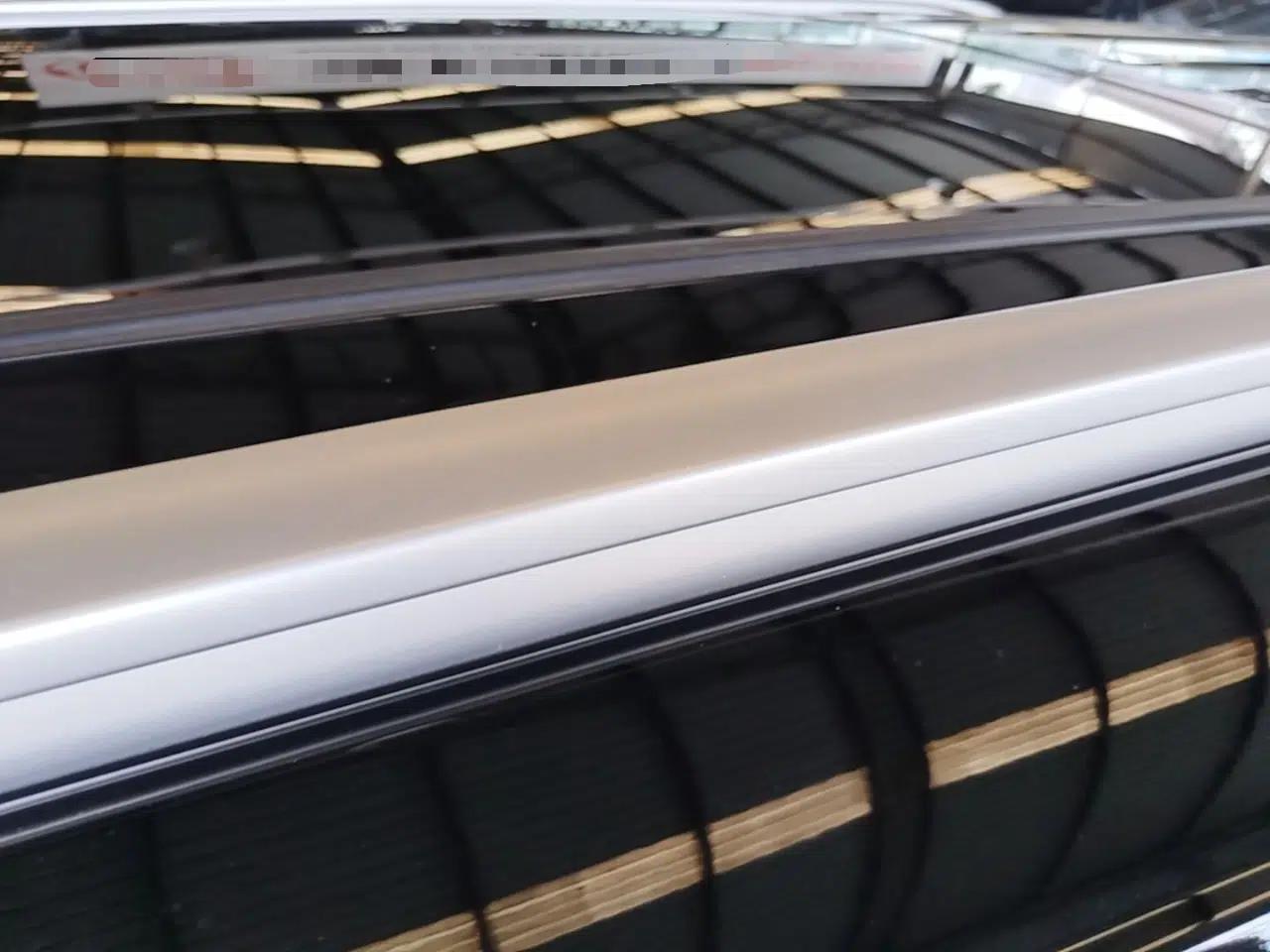 SOL X8 PLUS 2023 1.5 TGDI DCT Smart Edition 7-Seater — миниатюра 7