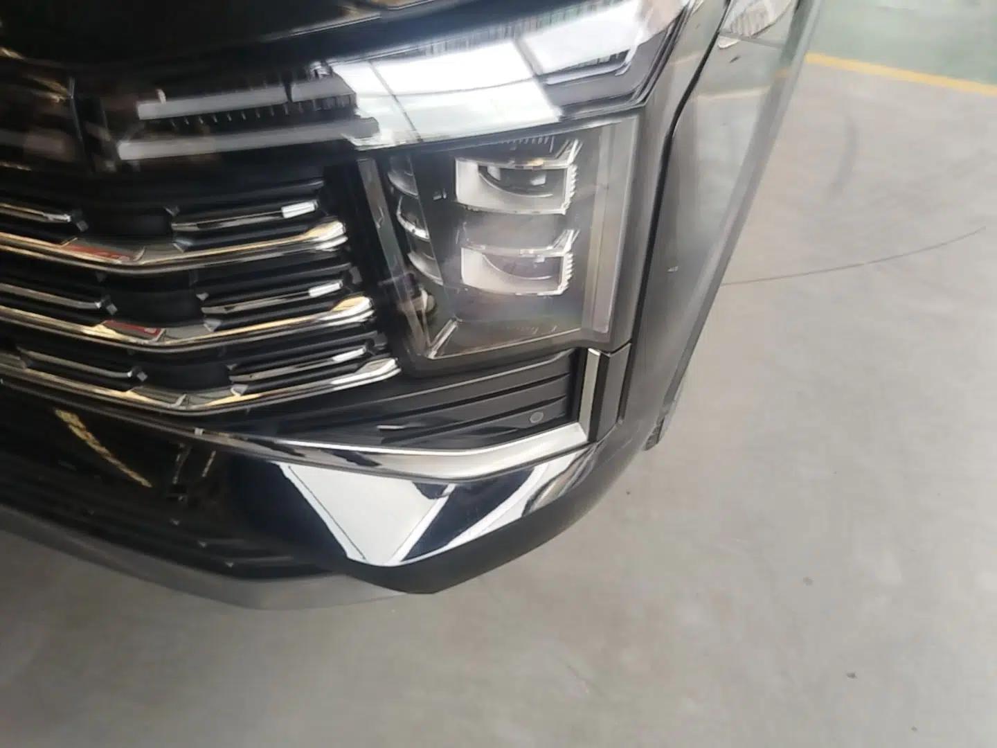 SOL X8 PLUS 2023 1.5 TGDI DCT Smart Edition 7-Seater — миниатюра 8