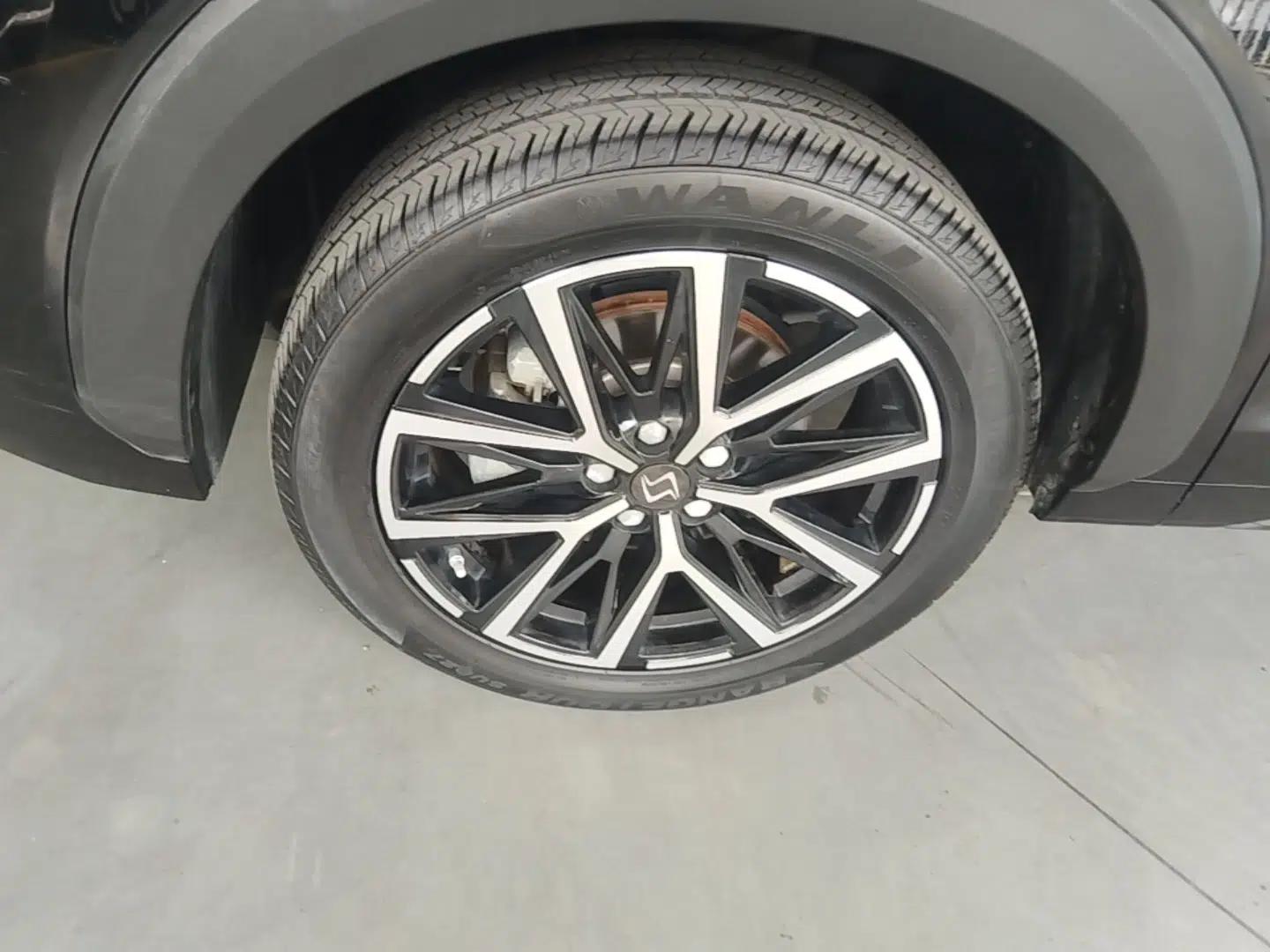 SOL X8 PLUS 2023 1.5 TGDI DCT Smart Edition 7-Seater — миниатюра 10