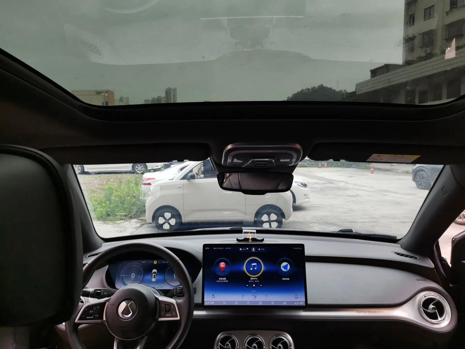 Denza X 2020 PHEV Flagship Edition — миниатюра 18