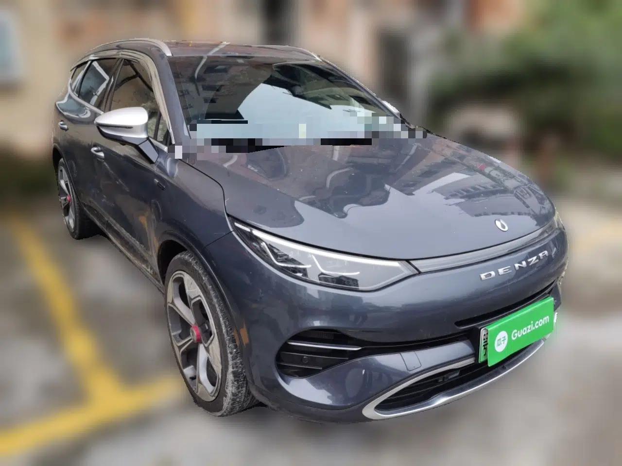 Denza X 2020 PHEV Flagship Edition — миниатюра 3