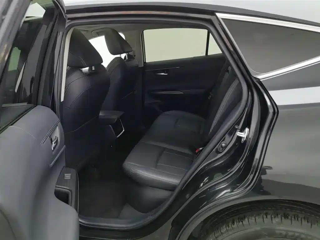 HARRIER 2022 Hybrid 2.5L CVT 2WD Luxury Edition — миниатюра 15