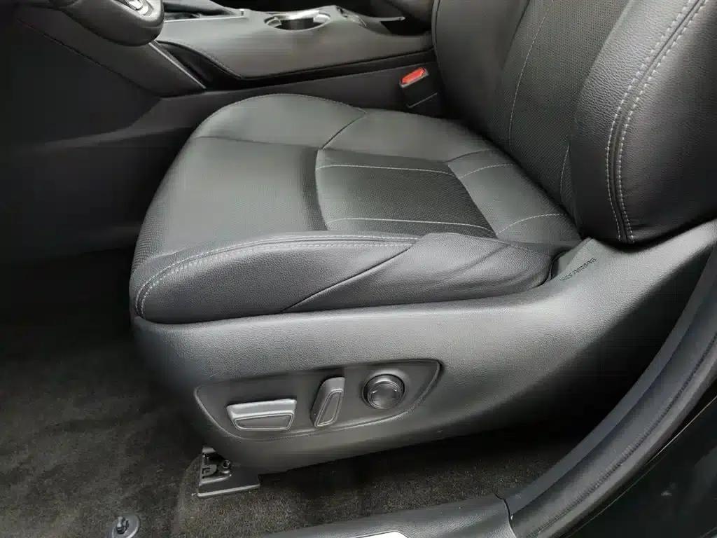 HARRIER 2022 Hybrid 2.5L CVT 2WD Luxury Edition — миниатюра 20