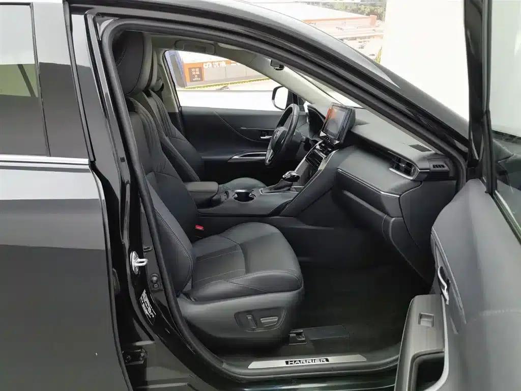HARRIER 2022 Hybrid 2.5L CVT 2WD Luxury Edition — миниатюра 23