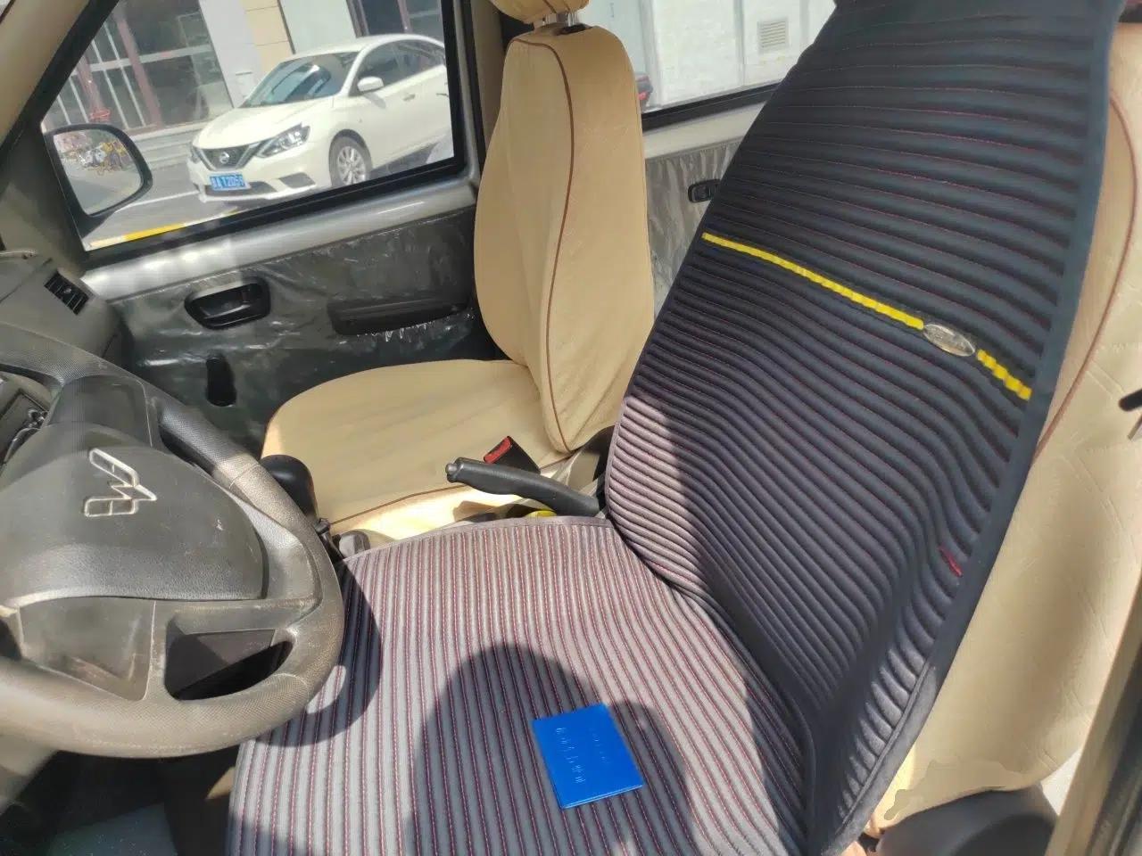 Wuling Rongguang S 2023 1.5L Base Version 5/7 Seats — миниатюра 15