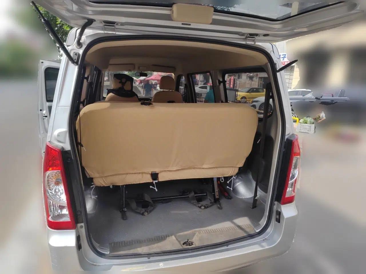Wuling Rongguang S 2023 1.5L Base Version 5/7 Seats — миниатюра 19