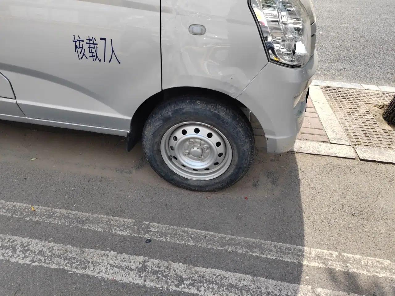 Wuling Rongguang S 2023 1.5L Base Version 5/7 Seats — миниатюра 8