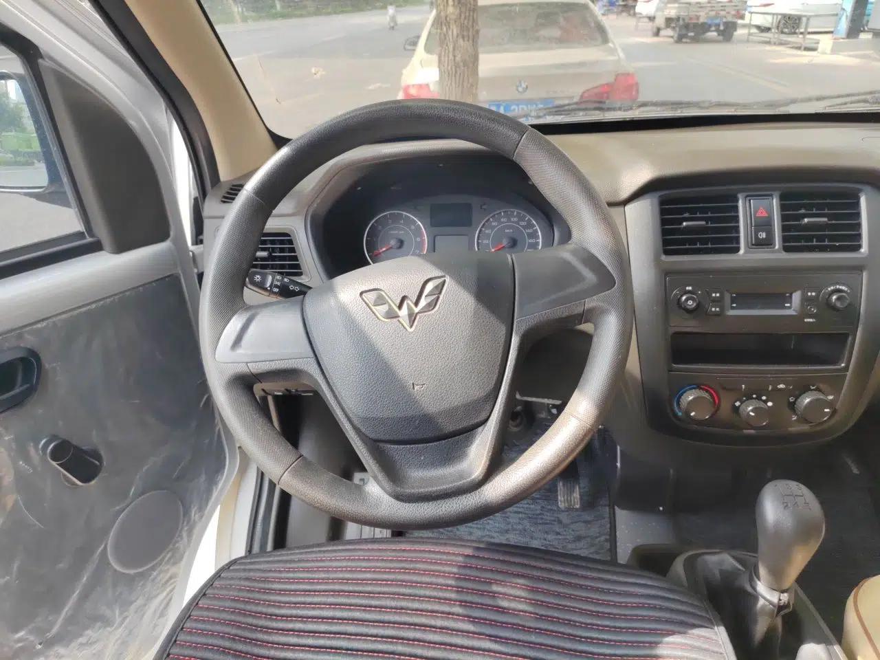 Wuling Rongguang S 2023 1.5L Base Version 5/7 Seats — миниатюра 10
