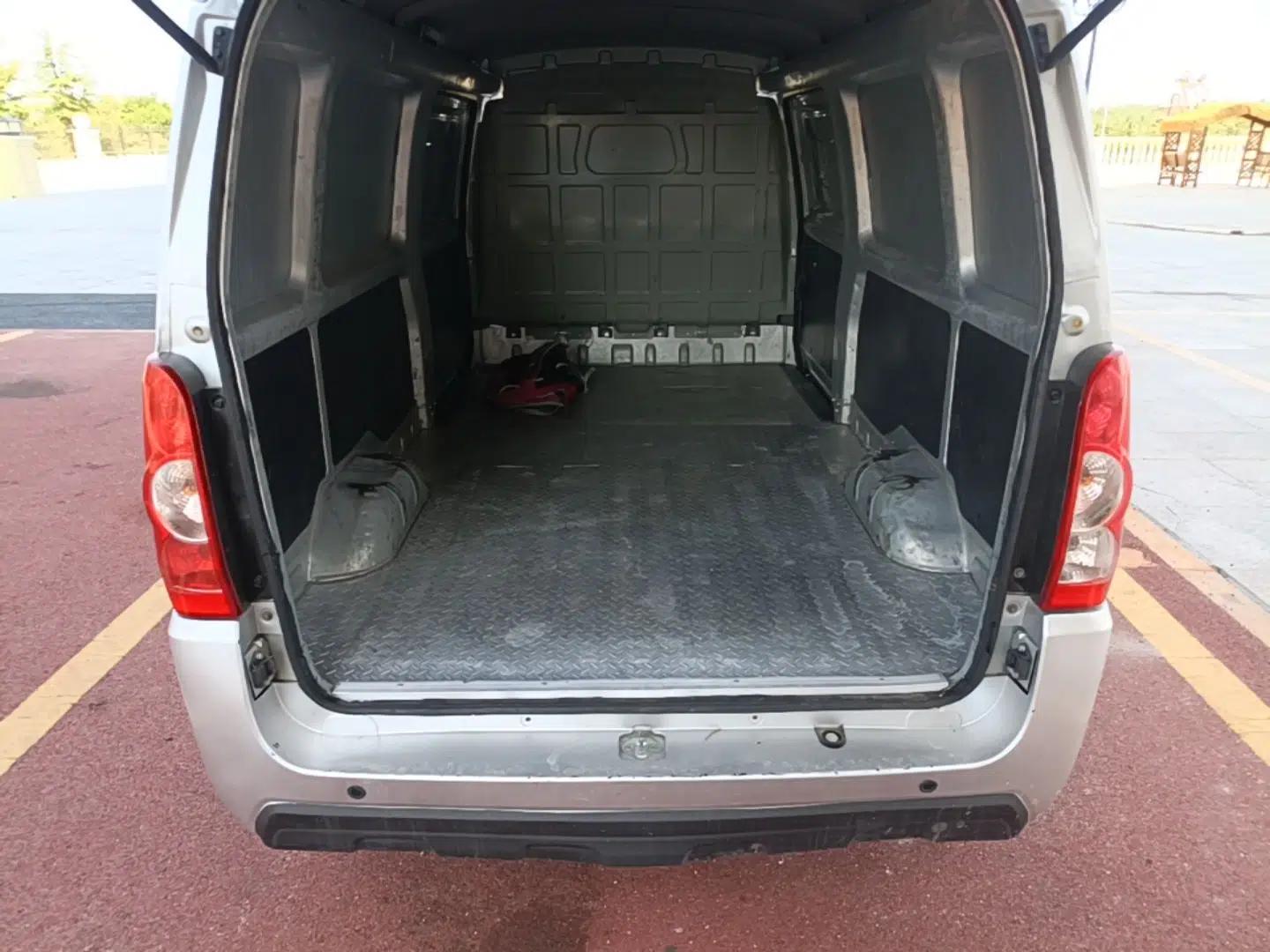 Wuling EV50 2021 Van Logistics Vehicle - Huishitong Ningde 41.86 kWh Inovance 2nd-Generation Electric Control System — миниатюра 22