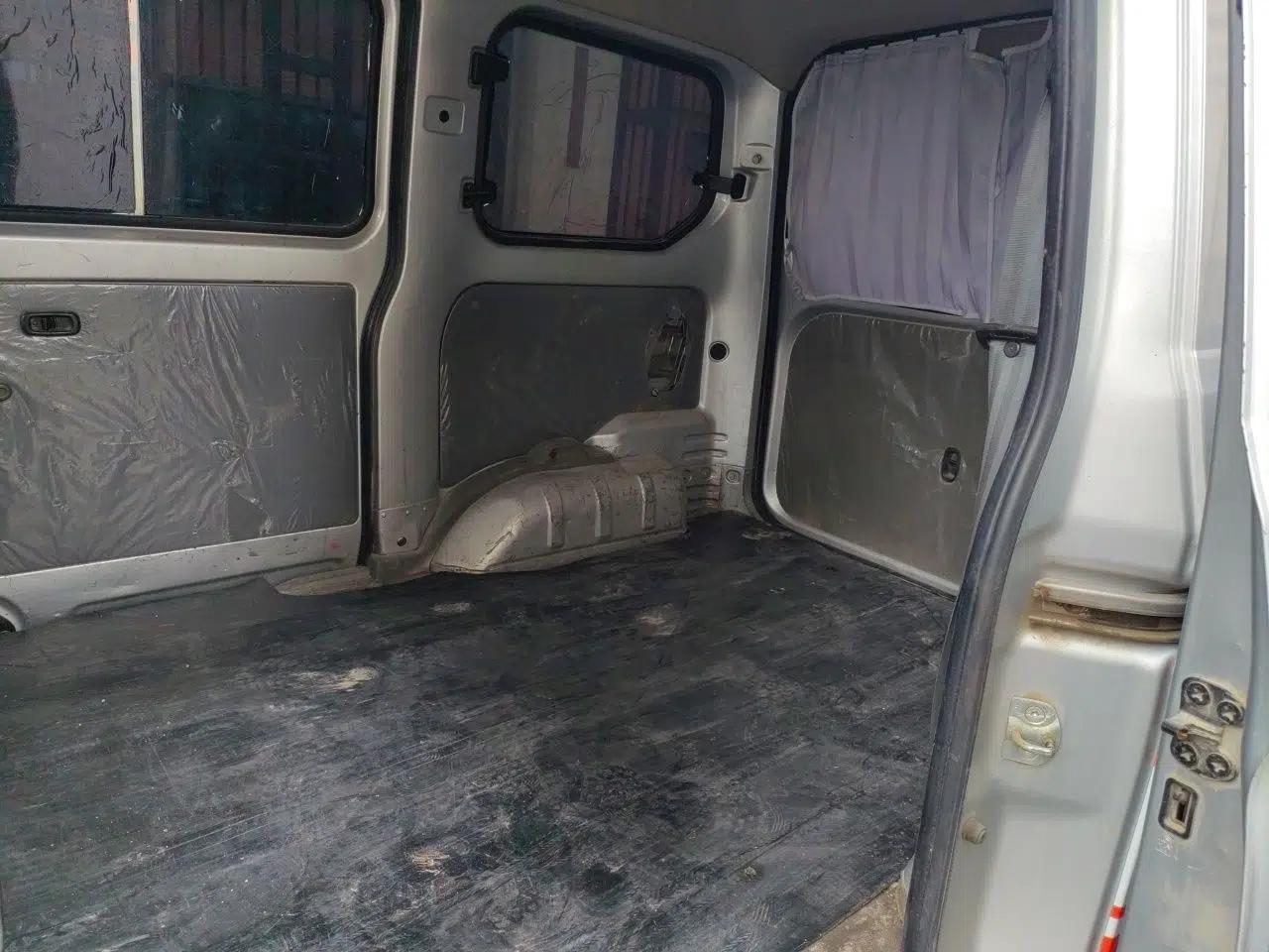 Wuling Zhiguang V 2017 1.2L Base Version LMH — миниатюра 17