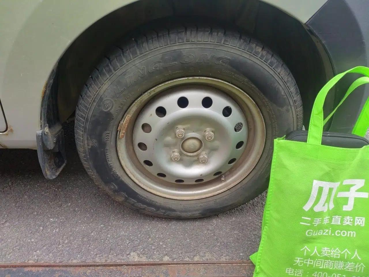 Wuling Zhiguang V 2017 1.2L Base Version LMH — миниатюра 8