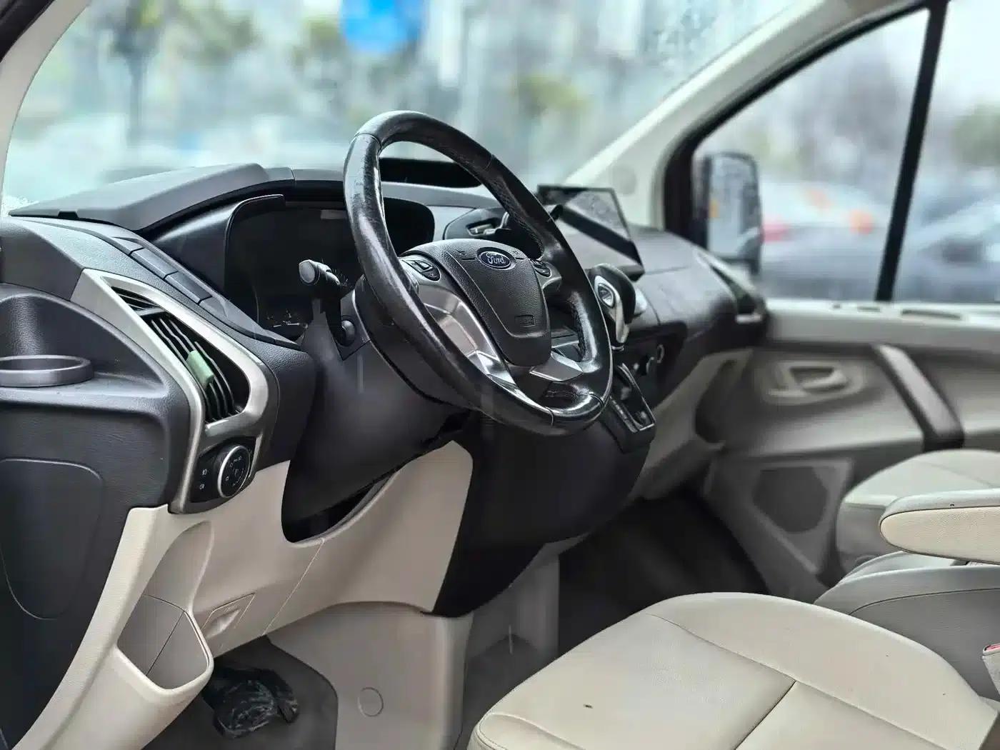 Tourneo 2017 2.0T Automatic Elite Edition — миниатюра 20
