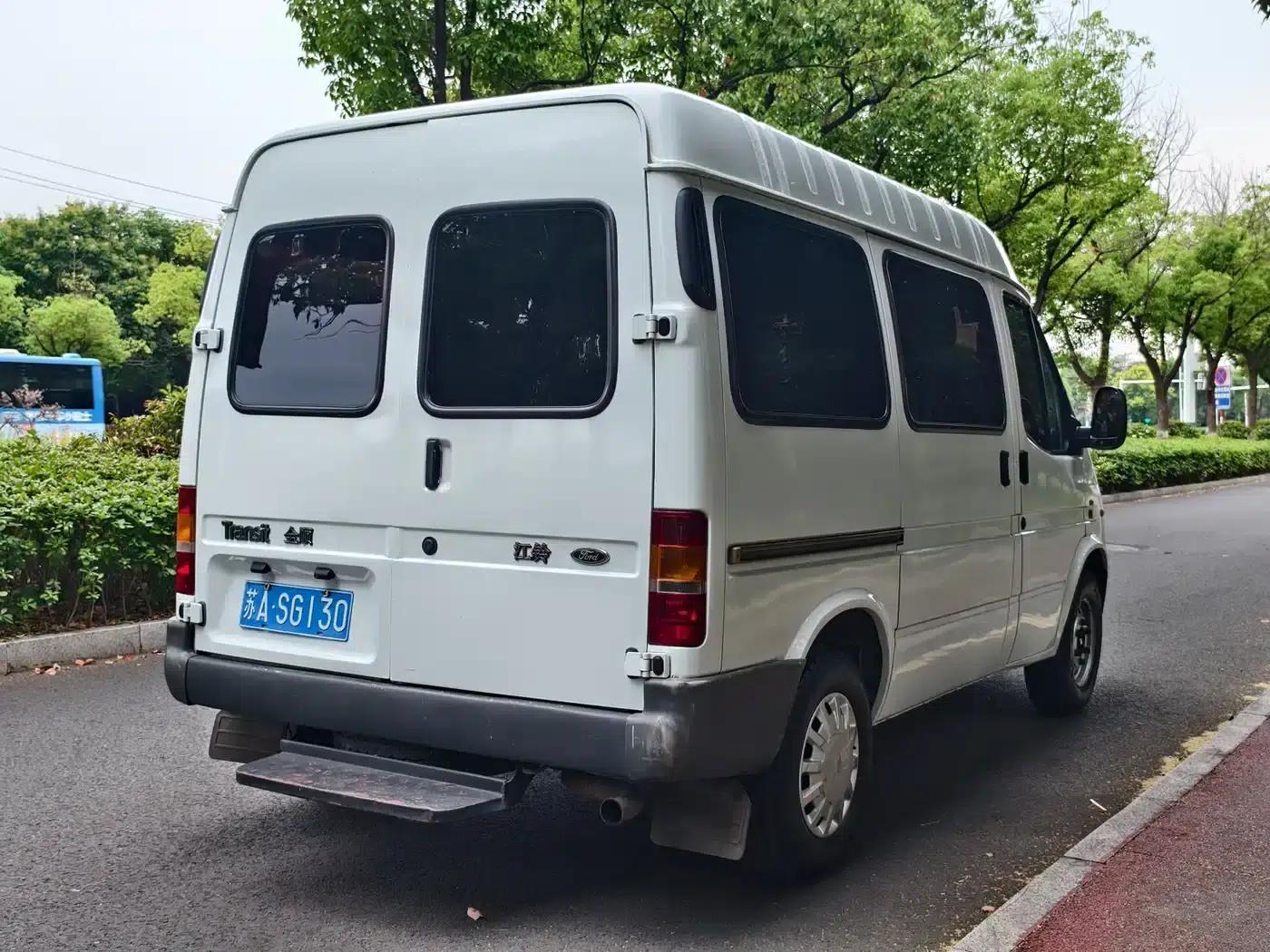 Classic Ford Transit 2013 2.8T Diesel Standard Short Wheelbase Mid-Roof JX493ZLQ4 — миниатюра 4
