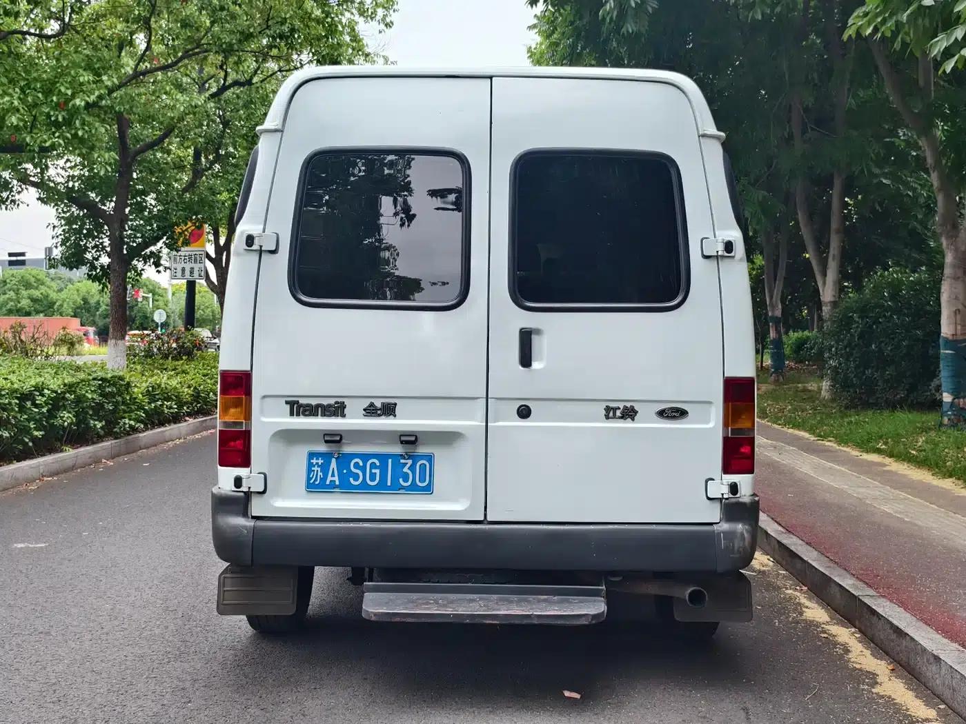 Classic Ford Transit 2013 2.8T Diesel Standard Short Wheelbase Mid-Roof JX493ZLQ4 — миниатюра 8